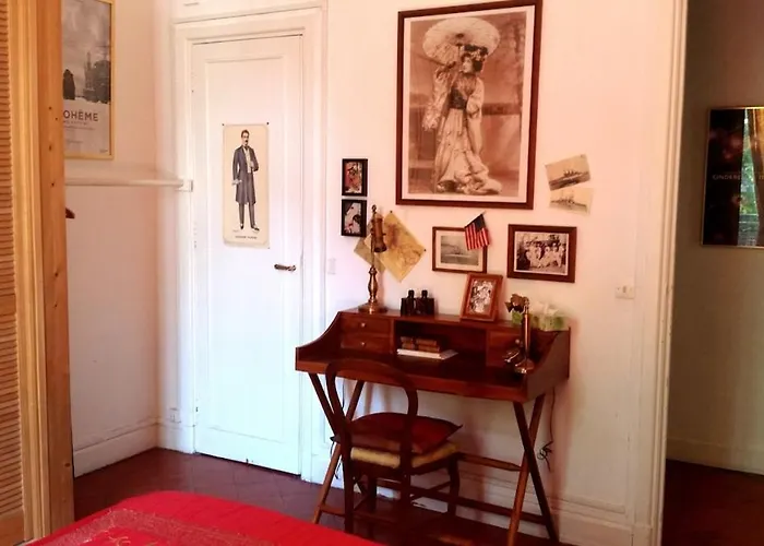 Opera-style Downtown Maison Carre * نيم